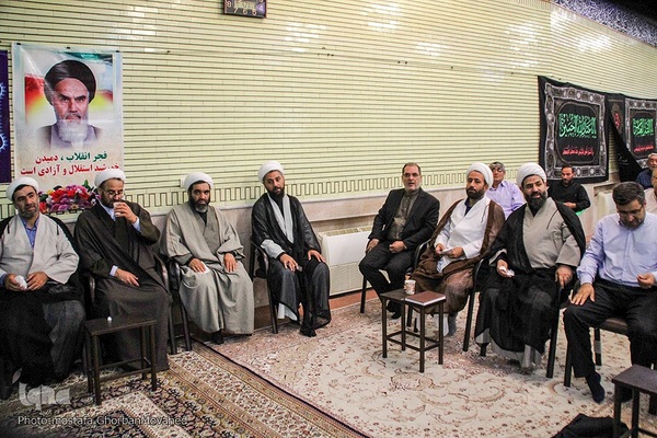 همایش مشترک ائمه جماعت و فرماندهان حوزه بسیج