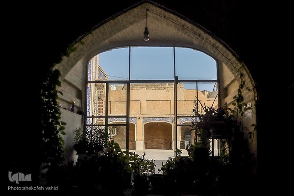 افراشته فیروزه‌ای؛ مسجد نو