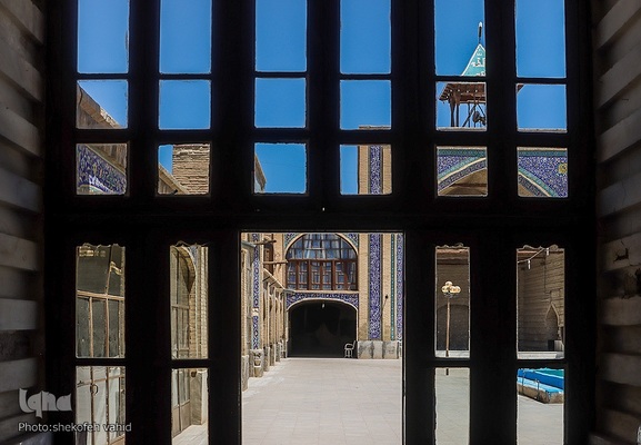 افراشته فیروزه‌ای؛ مسجد نو