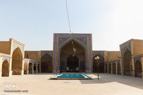 افراشته فیروزه‌ای؛ مسجد نو