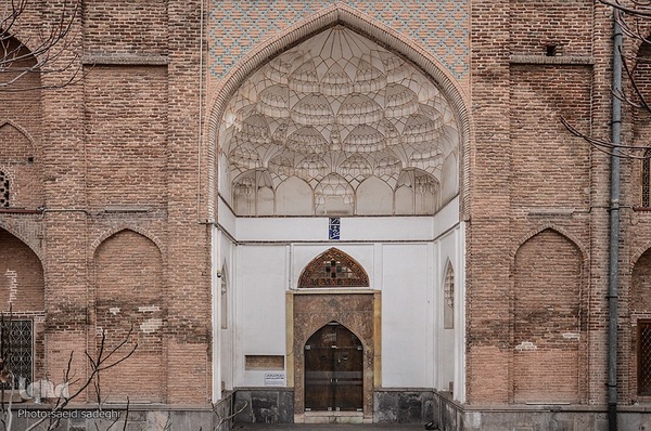 افراشته فیرزوزه‌ای؛ مسجد صاحب الامر تبریز