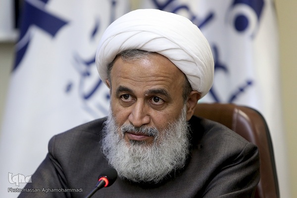   حجت الاسلام و المسلمین علیرضا پناهیان، استاد حوزه و دانشگاه