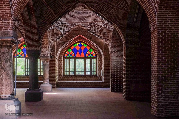 افراشته فیروزه‌ای؛ مسجد جامع شهر تبریز