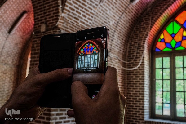 افراشته فیروزه‌ای؛ مسجد جامع شهر تبریز