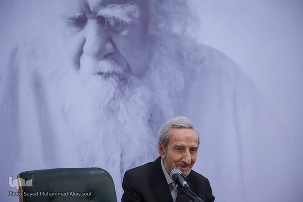 بزرگداشت علامه محمدرضا حکیمی(ره)