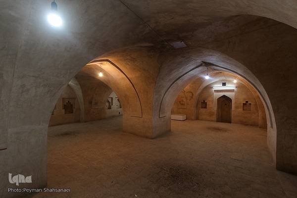 مسجد جامع شهرستان اردستان