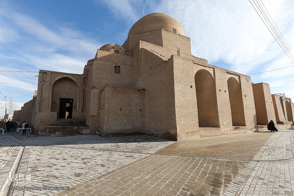 مسجد جامع شهرستان اردستان