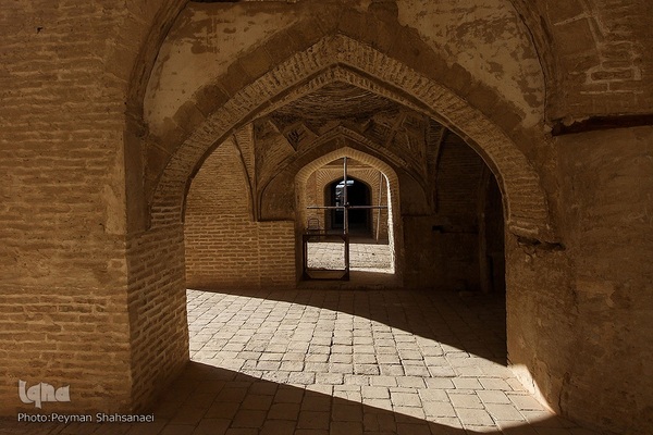 مسجد جامع شهرستان اردستان