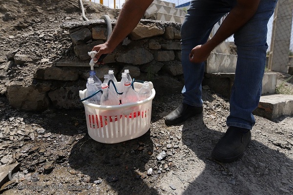 صف آب آشامیدنی در شهرستان همدان