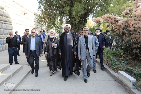 مراسم ادای احترام و بزرگداشت مقام حکیم هزاره‌ها، شیخ‌‌الرییس ابوعلی‌سینا در همدان