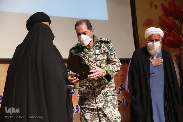 یادواره «چشمان همیشه بیدار» در قم