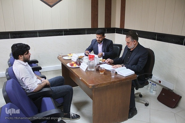آزمون شفاهی اعطای مدرک به حافظان قرآن خوزستانی