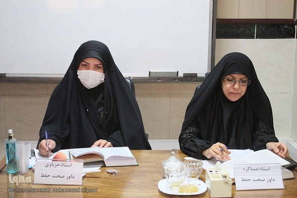 آزمون شفاهی اعطای مدرک به حافظان قرآن خوزستانی