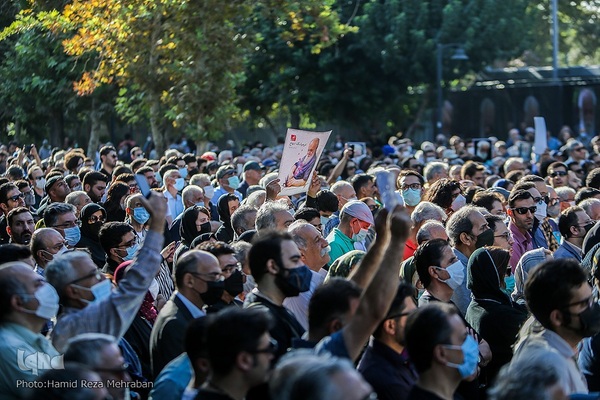 تشییع پیکر سایه زیر آسمان تهران