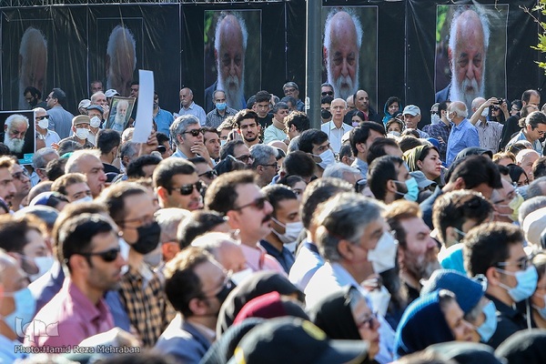 تشییع پیکر سایه زیر آسمان تهران