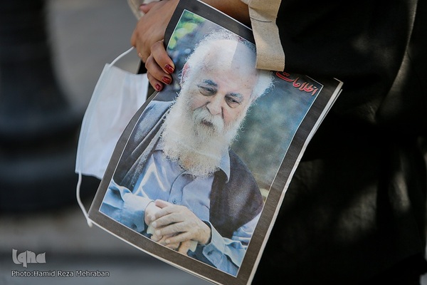 تشییع پیکر سایه زیر آسمان تهران