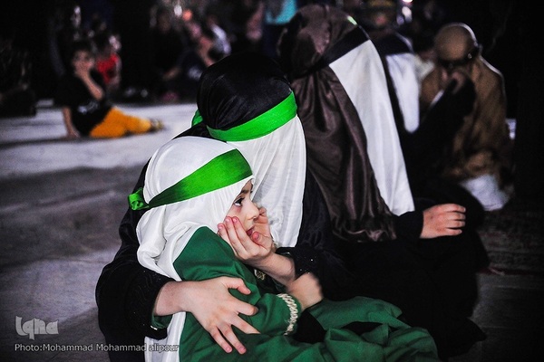 تعزیه حسینی در حرم علی بن‌ مهزیار