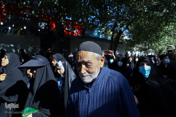 تشییع پیکر آیت الله ناصری در اصفهان