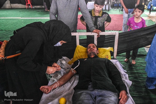 کمپین نذر خون در کشمیر به یاد اباعبدالله