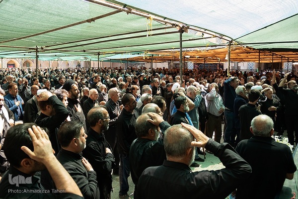 مجلس ترحیم مرحوم آیت الله ناصری در مسجد جامع اصفهان