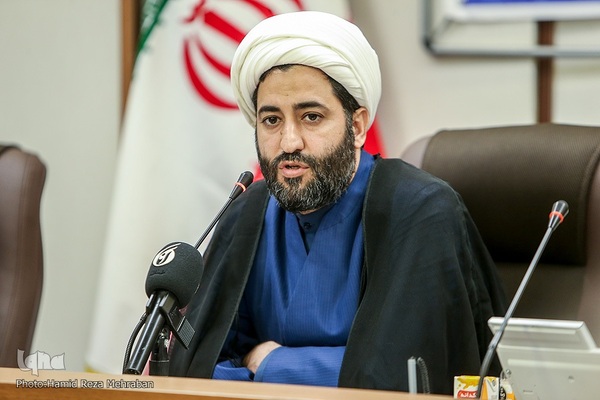 نشست هم‌اندیشی فعالان کودک و خانواده در فضای مجازی