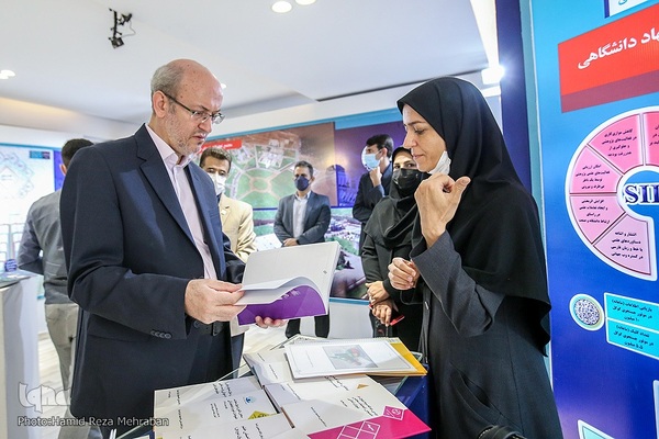 نمایشگاه دستاورد‌های جهاددانشگاهی