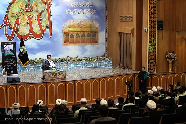 مراسم ترحیم آیت الله ناصری در آستان مقدس حضرت عبدالعظیم حسنی (ع)