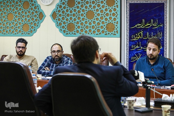 نشست کاروان قرآنی نور فرصت‌ها و توفیقات