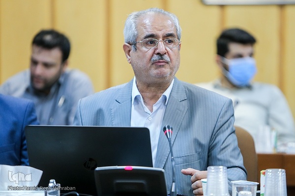 نشست علمی «بحران آب و استفاده فنآوری‌های نوین شیرین‌سازی و انتقال آب»