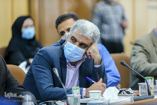 نشست علمی «بحران آب و استفاده فنآوری‌های نوین شیرین‌سازی و انتقال آب»