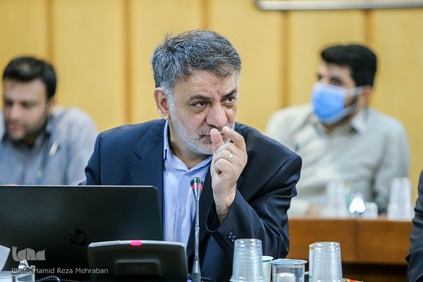 نشست علمی «بحران آب و استفاده فنآوری‌های نوین شیرین‌سازی و انتقال آب»