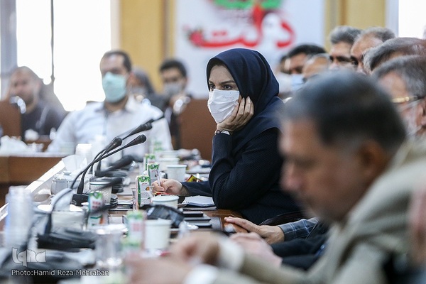 نشست علمی «بحران آب و استفاده فنآوری‌های نوین شیرین‌سازی و انتقال آب»