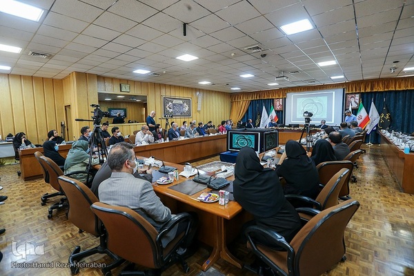 نشست علمی «پزشکی آینده و شبکه ملی کنترل سرطان»