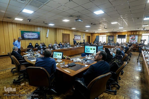 نشست علمی «پزشکی آینده و شبکه ملی کنترل سرطان»