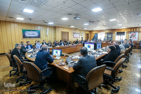 نشست علمی «نقش فناوری‌های نوین در حوزه کشاورزی و امنیت غذایی»