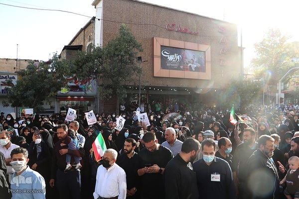 تجمع مدافعان و حامیان حریم خانواده و حجاب در شیراز