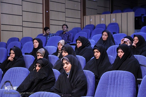 گردهمایی مربیان جلسات خانگی قرآن کریم استان یزد‎‎