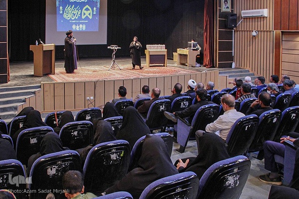 گردهمایی مربیان جلسات خانگی قرآن کریم استان یزد‎‎