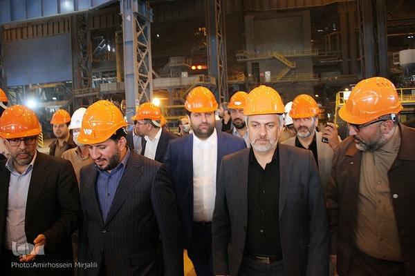 سفر فاطمی‌امین، وزیر صنعت معدن و تجارت به یزد