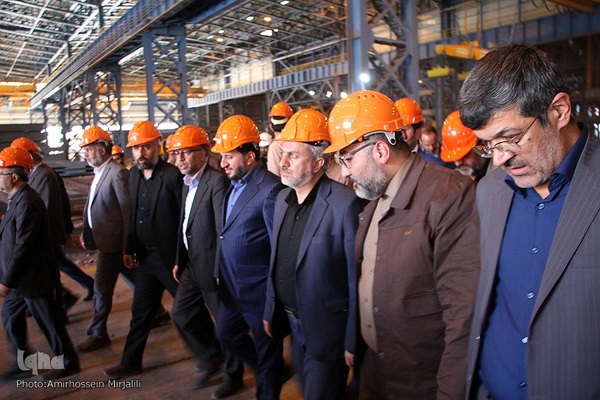 سفر فاطمی‌امین، وزیر صنعت معدن و تجارت به یزد