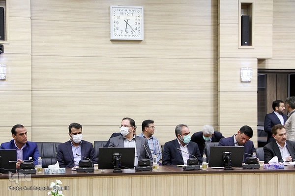 سفر فاطمی‌امین، وزیر صنعت معدن و تجارت به یزد