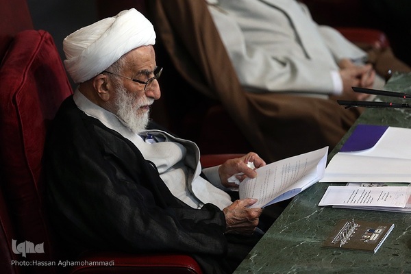 آیت‌الله احمد جنتی، رئيس مجلس خبرگان رهبری