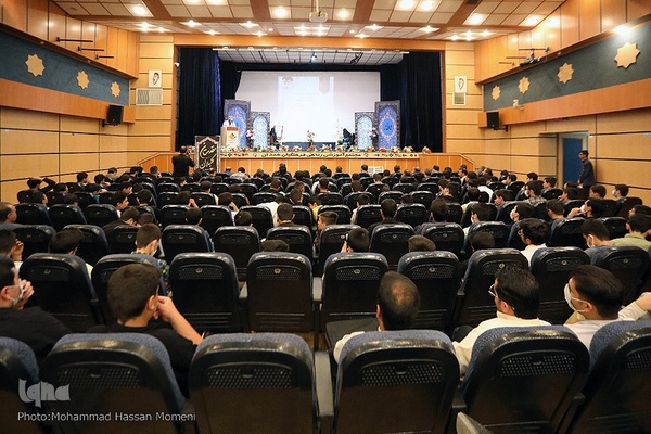 اختتاميه چهلمين دوره مسابقات قرآن دانش آموزان و فرهنگيان همدان