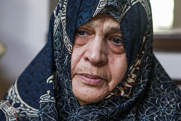 دیدار جامعه قرآنی با خانواده شهید حمید صفاری