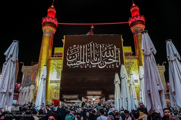 آستان مقدس علوی در ایام اربعین