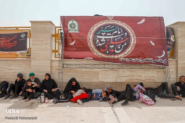 زائران اربعین حسینی در مرز شلمچه