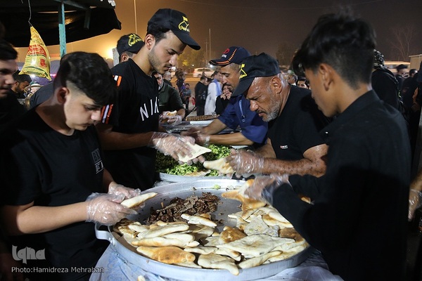 اطعام زوار اربعین حسینی