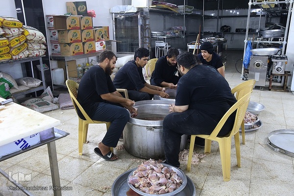 اطعام زوار اربعین حسینی