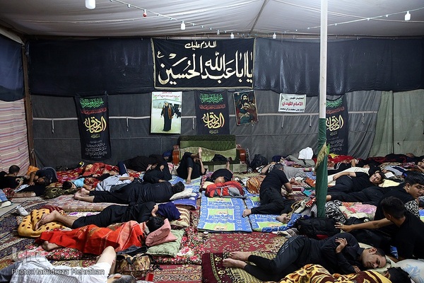 اطعام زوار اربعین حسینی