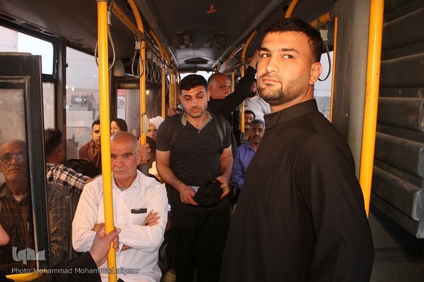 پیاده‌روی زائران اربعین در چذابه